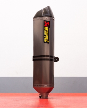 Cartouche akrapovic titane