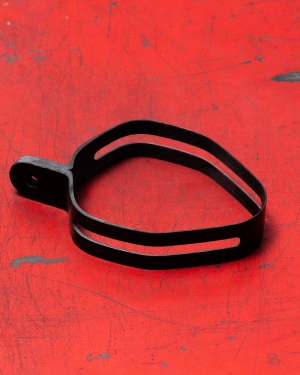 Collier fixation akrapovic cartouche titane