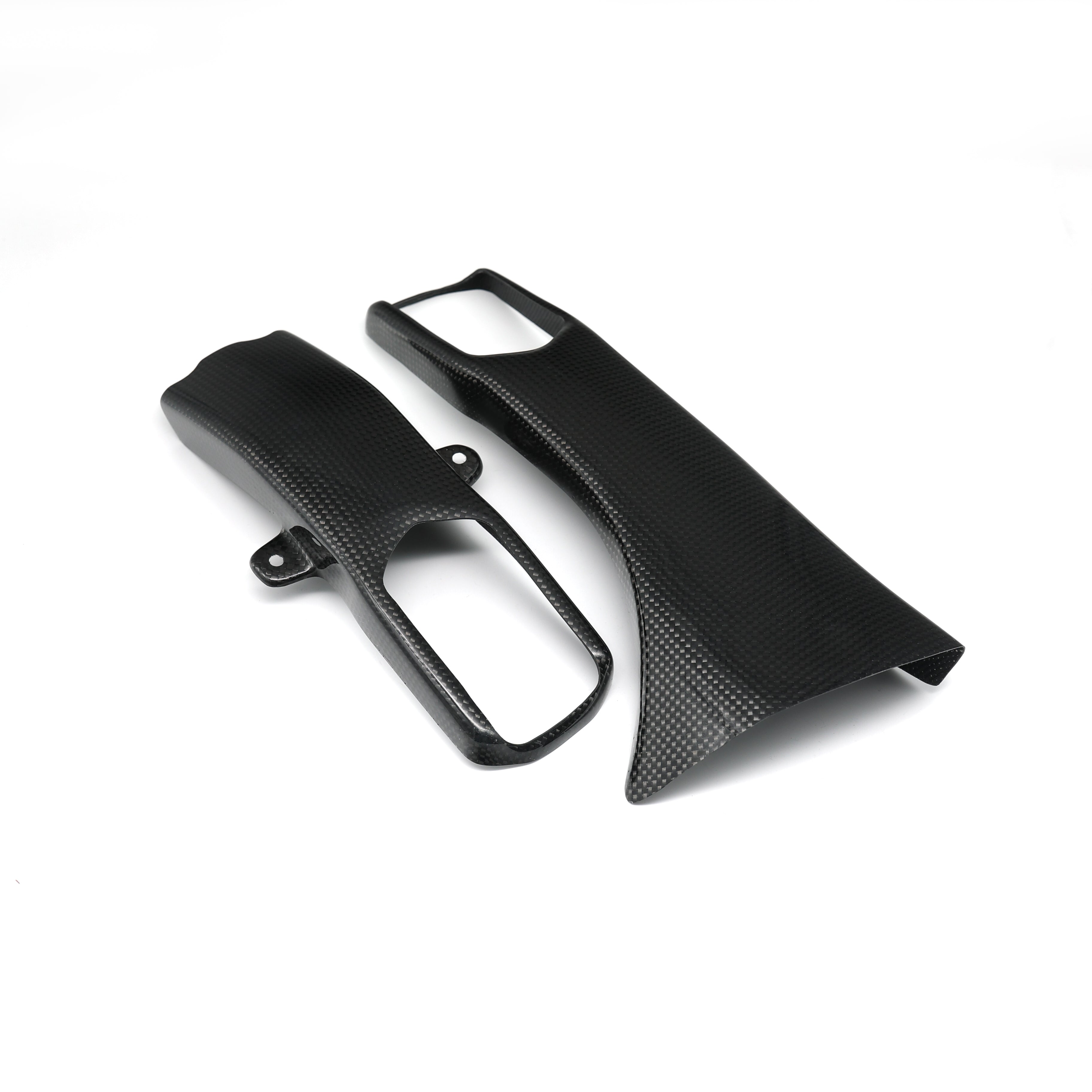 Cache bras oscillant en carbone TMAX 530