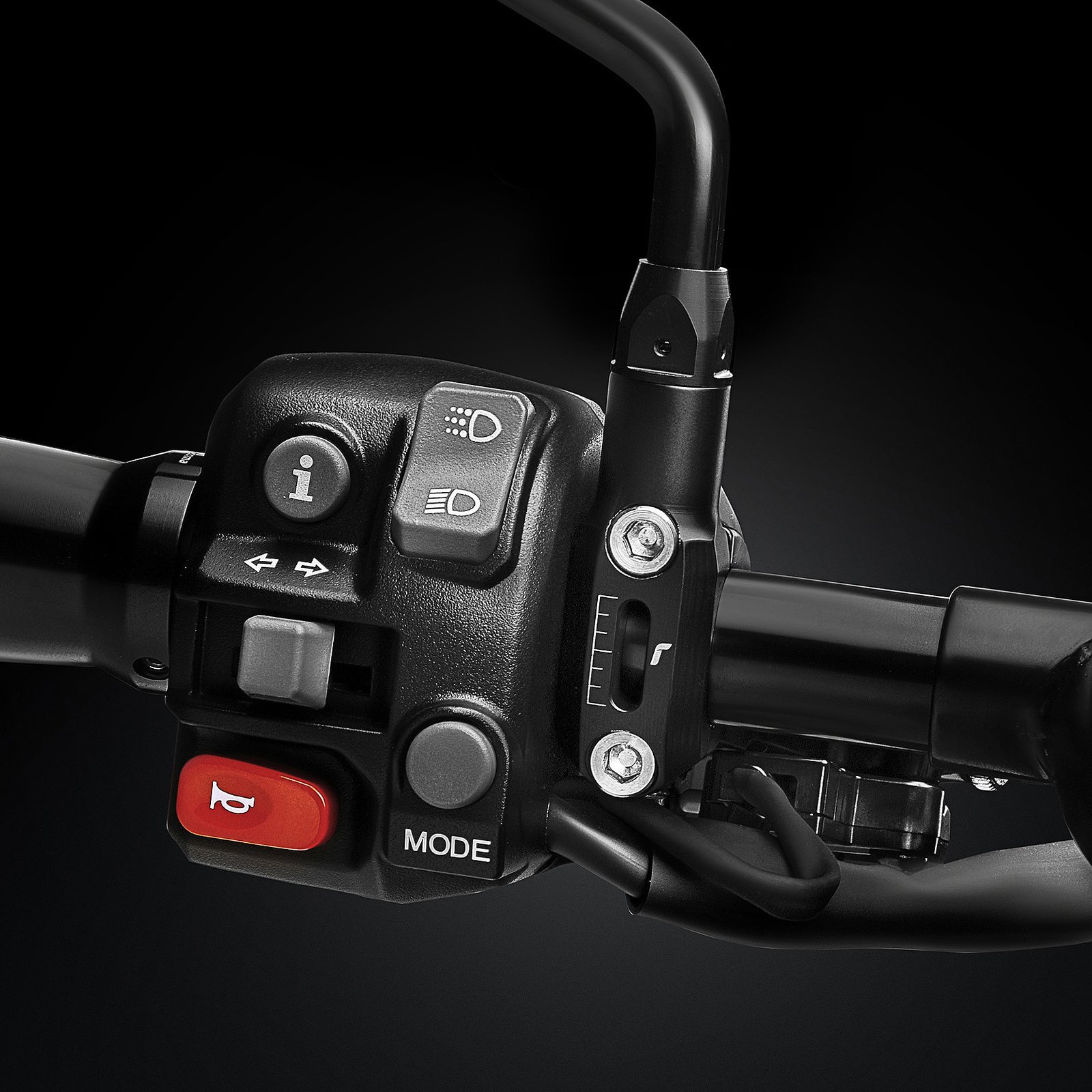 Adaptateur pour rétroviseur sur guidon Rizoma TMAX – vue 4